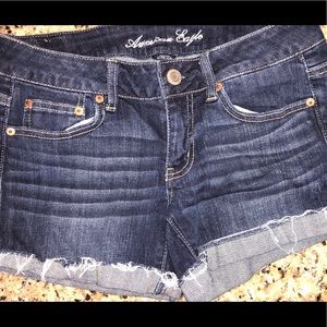 American Eagle denim stretch shorts size 6